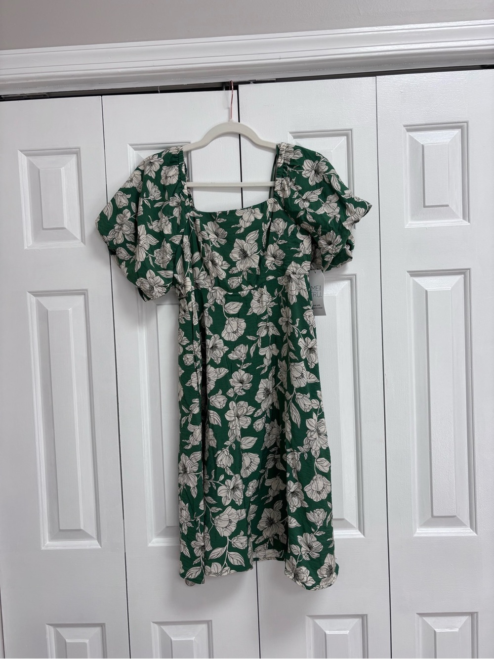 Green Floral Square-Neck Dress